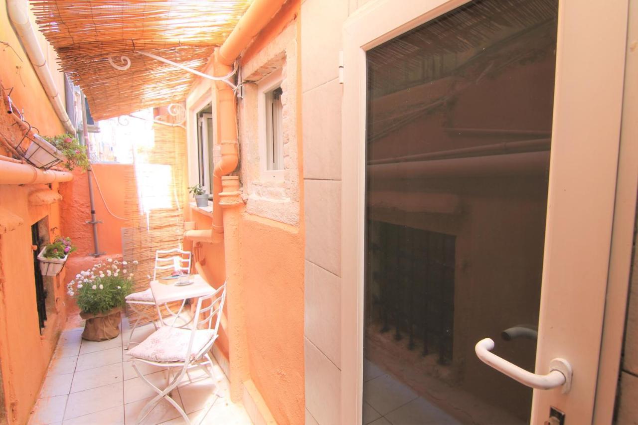 Bruskos Luxury Apartment